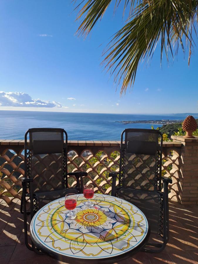 Villa Kate Taormina Exteriör bild