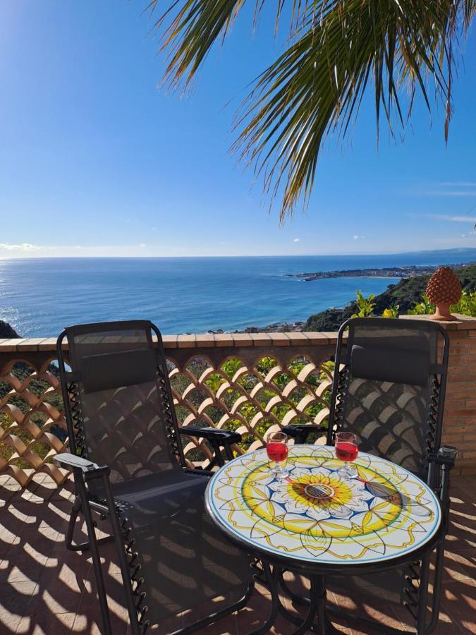 Villa Kate Taormina Exteriör bild